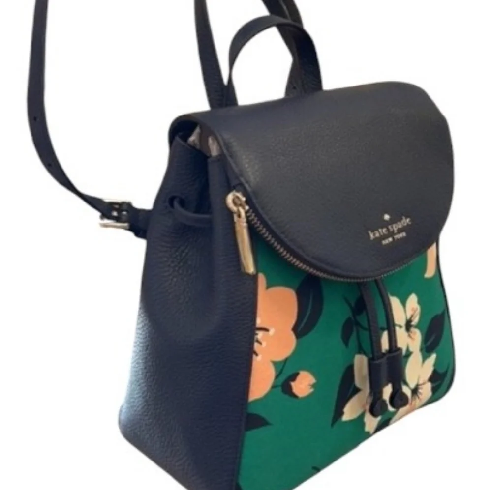 NWT Kate Spade ♠️ Leila Medium Flap Backpack Lily Blooms Green Multi Color - Picture 8 of 11